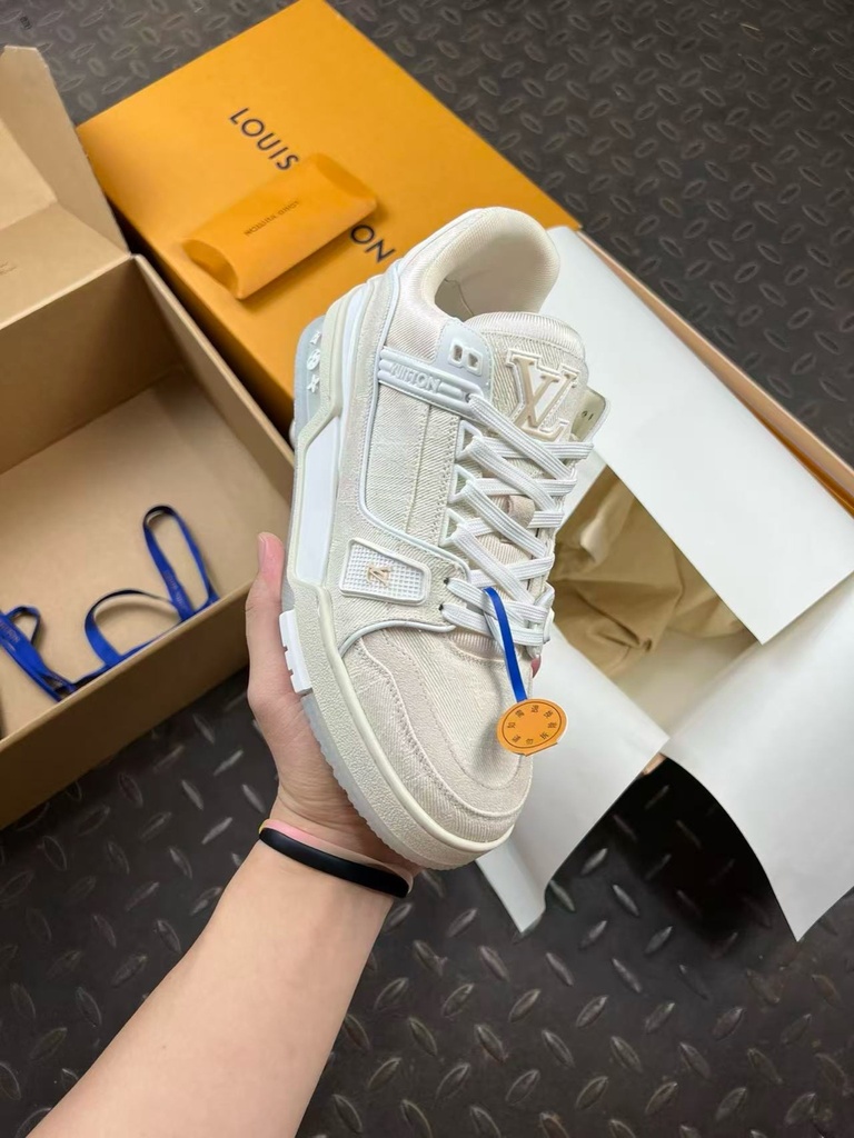 LV 1:1 Series Sneakers – Unisex Platform Style