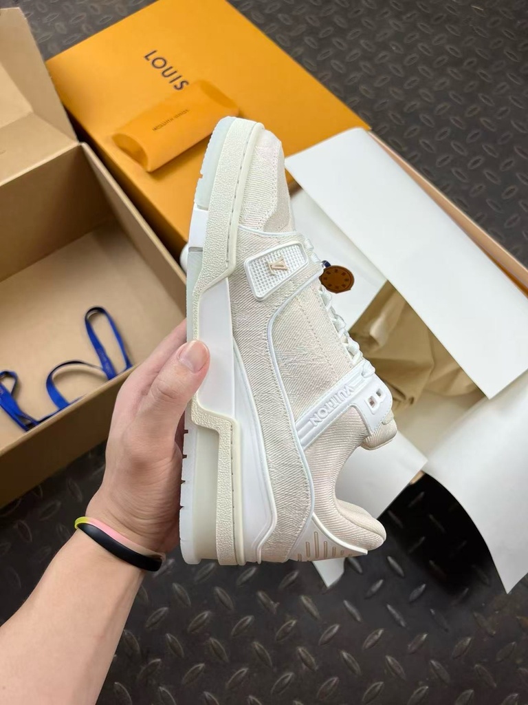 LV 1:1 Series Sneakers – Unisex Platform Style