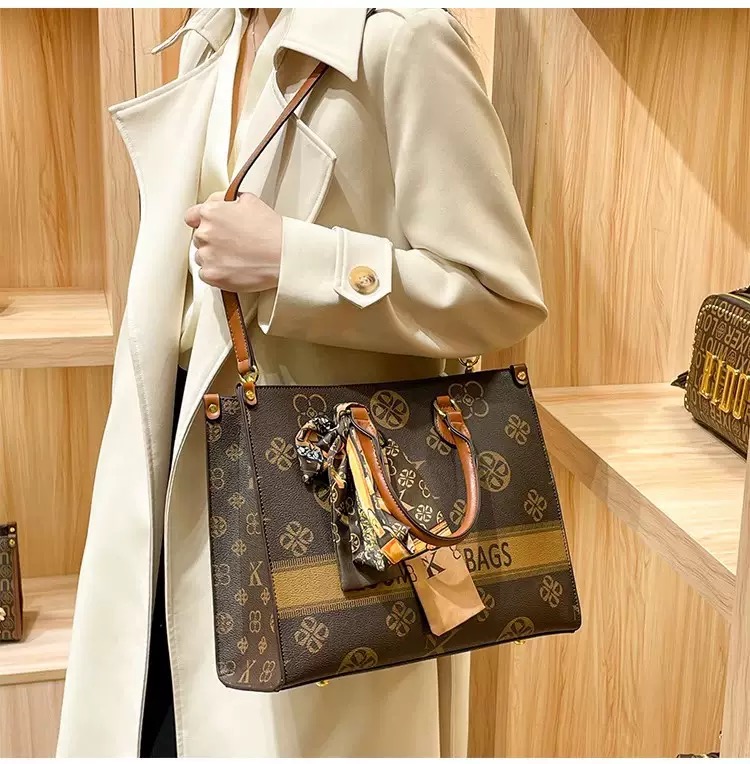 Sankrrish's Premium Leather Tote Bag 2025 | Stylish Women's Large Capacity Handbag | Office & Daily Use Tote