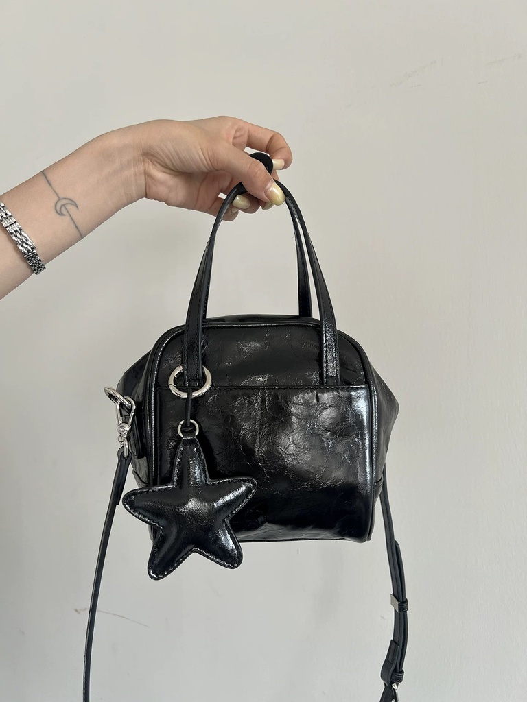 Vintage Waxed Leather Tote Bag for Women | Large Capacity Commuter Handbag