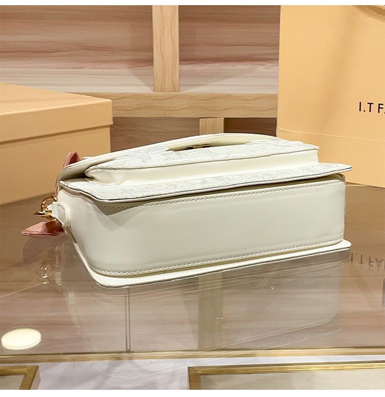 2025 Cross-Border Lace Butterfly Satchel Bag – Elegant & Feminine in Genuine Leather