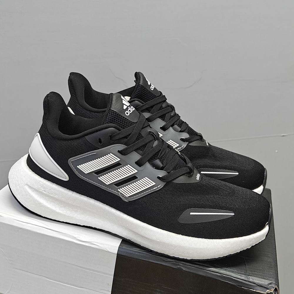 Lightweight Breathable Running Shoes for Men & Women