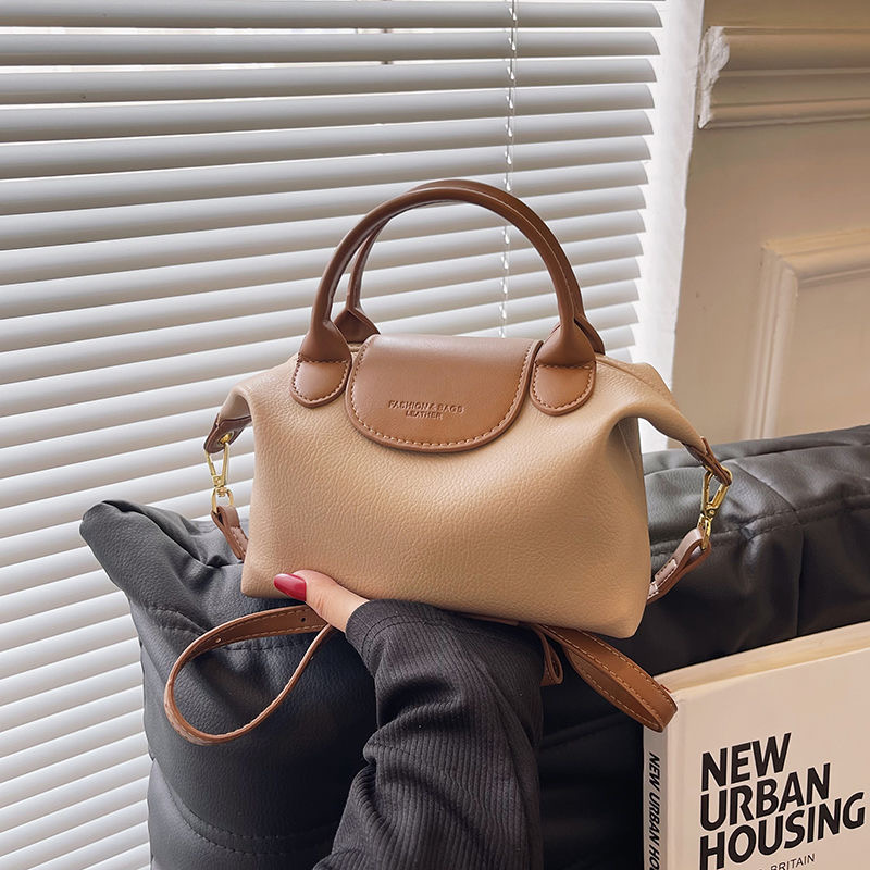 Dumpling | Style Handbag for Women Modern | Chic | Lightweight